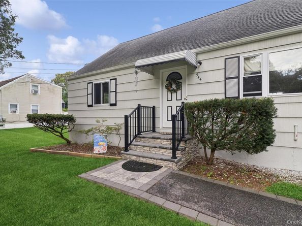 544 Park Avenue, Centereach NY 11720