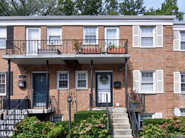 124 Texas Avenue, Bronxville NY 10708