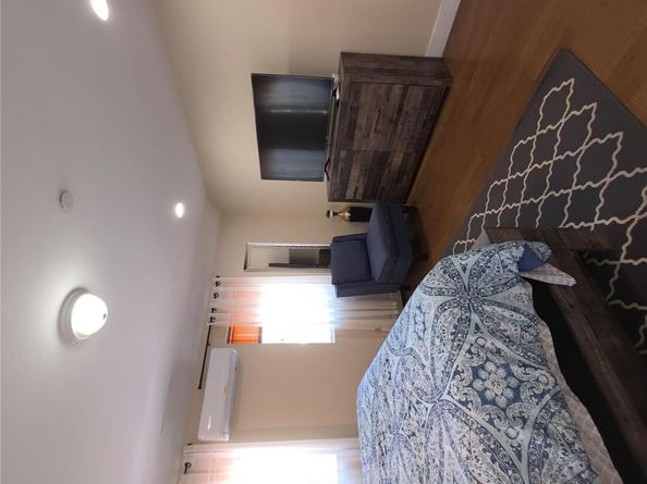 Undisclosed Address #1044590, Rosedale NY 11422