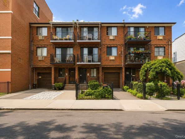 3121 46th Street, Astoria NY 11103