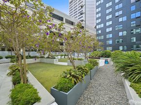 1400 Mission Street 1203, San Francisco CA 94103