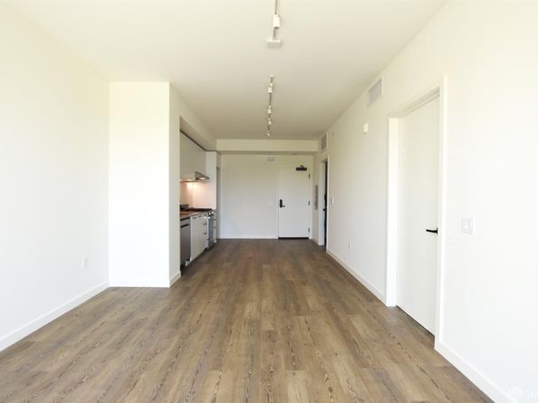 395 6th Street 309, San Francisco CA 94107
