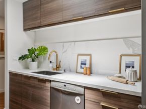 2924 Sacramento Street, San Francisco CA 94115