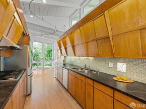 25 Siesta Court, Portola Valley CA 94028