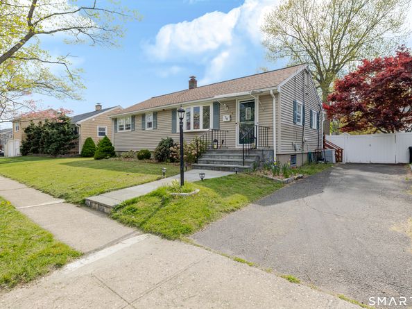 76 Geneva Terrace, Fairfield CT 06824