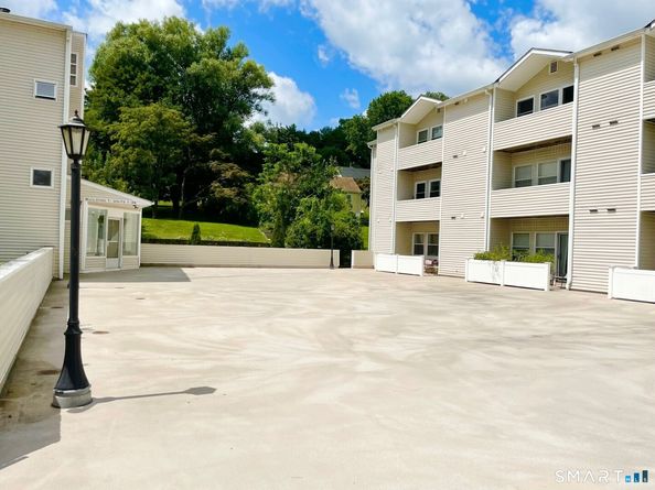 163 South Street 55, Danbury CT 06810