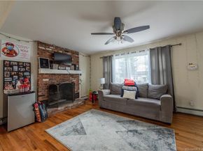 25 Myron Avenue, Bridgeport CT 06606