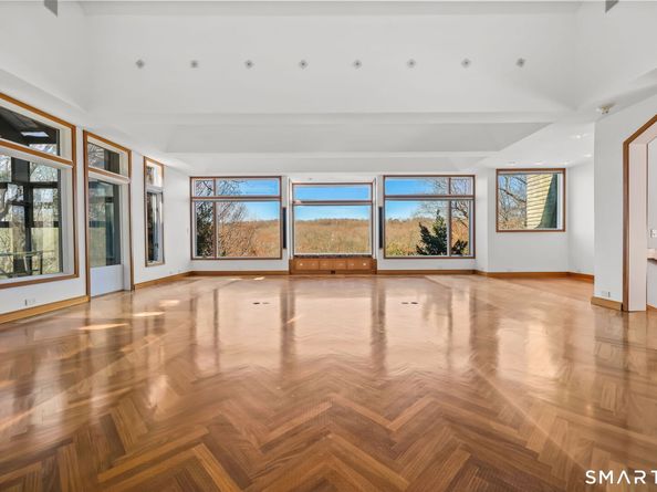 160 Lantern Ridge Road, New Canaan CT 06840