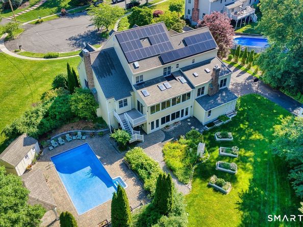 65 Arrowwood Place, Stratford CT 06614