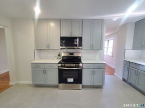 17 Woodlawn Avenue, Norwalk CT 06854