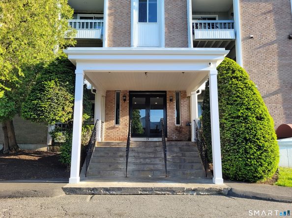 73 Park Avenue 311, Danbury CT 06810