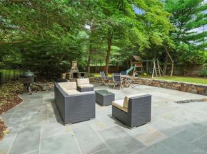 25 Summit Road, Greenwich CT 06878