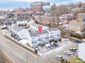 29 Van Buren Avenue APT I3, Norwalk CT 06850