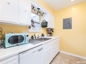 29 Van Buren Avenue APT I3, Norwalk CT 06850