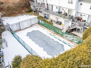 29 Van Buren Avenue APT I3, Norwalk CT 06850