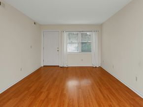 351 Pemberwick Road APT 111, Greenwich CT 06831