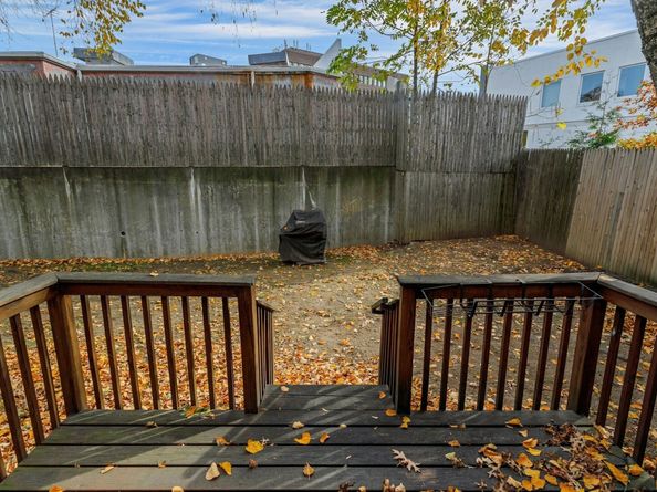 52 Randall Avenue APT 8, Stamford CT 06905