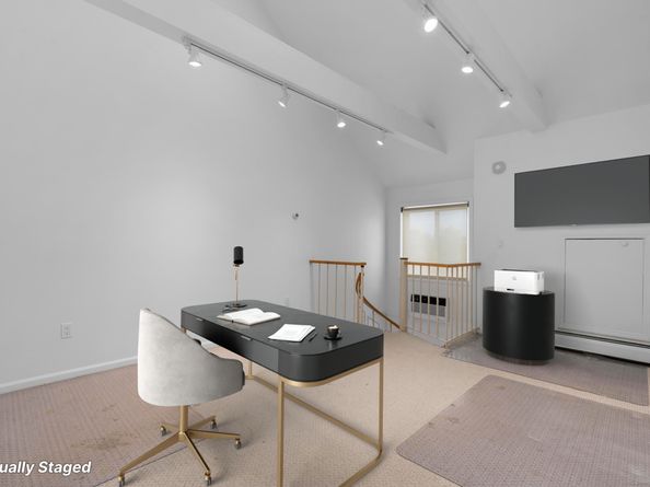 105 Harbor Drive 117, Stamford CT 06902