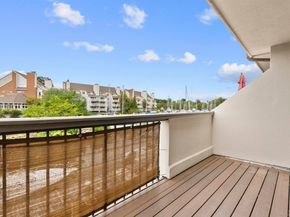 105 Harbor Drive 117, Stamford CT 06902
