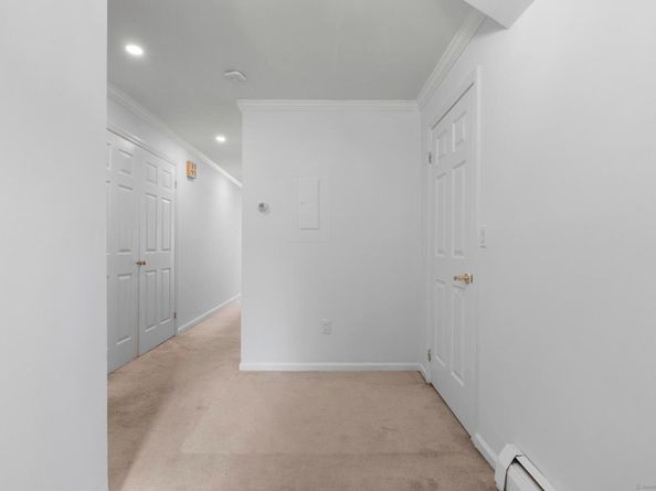 105 Harbor Drive 117, Stamford CT 06902