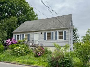 4 Robins Square E, Norwalk CT 06854