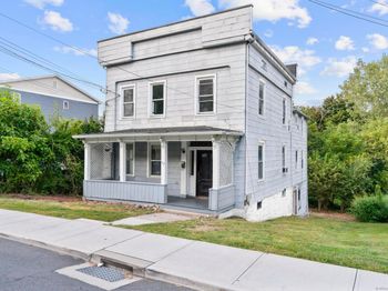 63 Grand Street