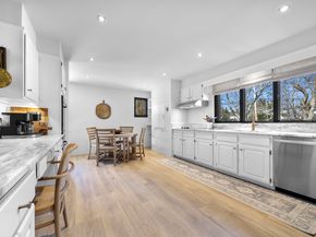 1001 Hulls Farm Road, Fairfield CT 06890