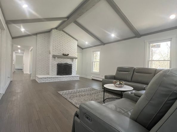 21 Field Rock Road, Monroe CT 06468