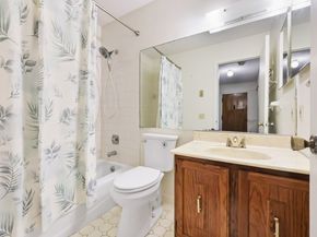 187 Flax Hill Road APT D5, Norwalk CT 06854