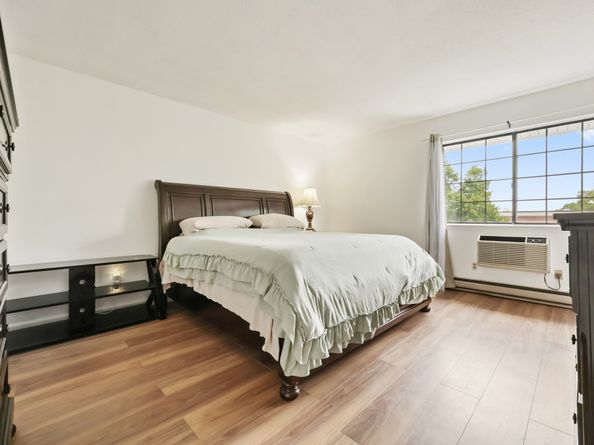 187 Flax Hill Road APT D5, Norwalk CT 06854