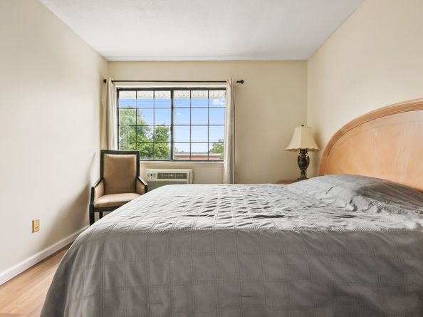 187 Flax Hill Road APT D5, Norwalk CT 06854