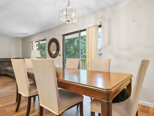 187 Flax Hill Road APT D5, Norwalk CT 06854