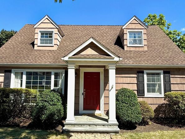 5 Crocus Lane, Norwalk CT 06851
