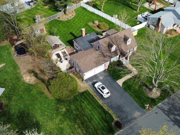 5 Crocus Lane, Norwalk CT 06851