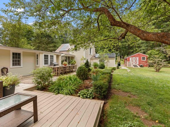 115 Maywood Road, Norwalk CT 06850