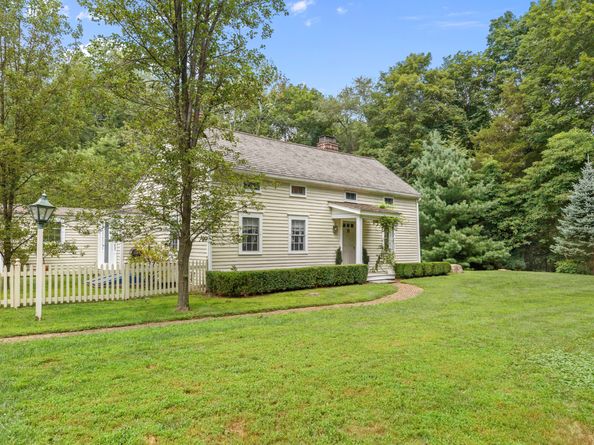 115 Maywood Road, Norwalk CT 06850