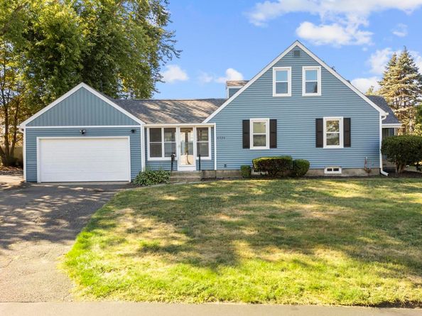 6326 Main Street, Trumbull CT 06611