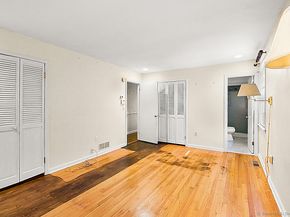 2180 Cross Highway, Fairfield CT 06824