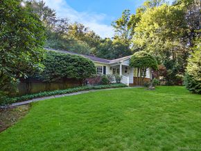 2180 Cross Highway, Fairfield CT 06824