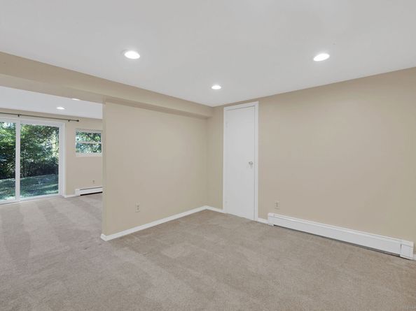 45 N Mountain Road, Brookfield CT 06804