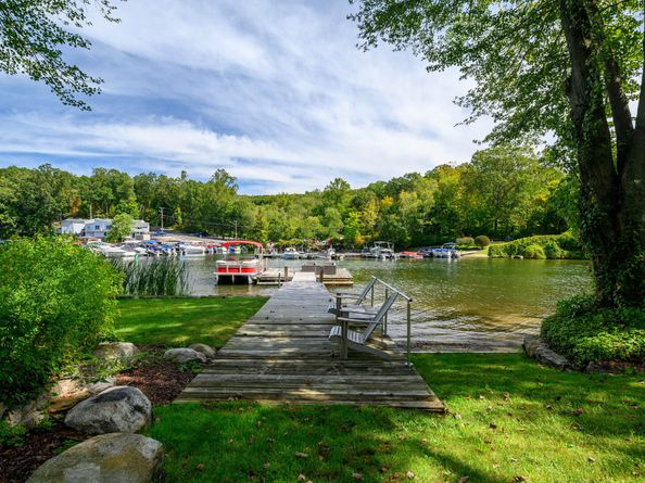71 Cedar Drive, Danbury CT 06810