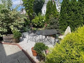 28 Anderson Street, Stamford CT 06902