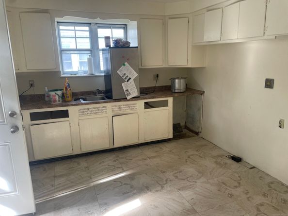 28 Anderson Street, Stamford CT 06902