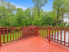 32 Chatfield Drive, Trumbull CT 06611