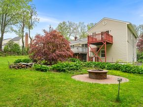 32 Chatfield Drive, Trumbull CT 06611