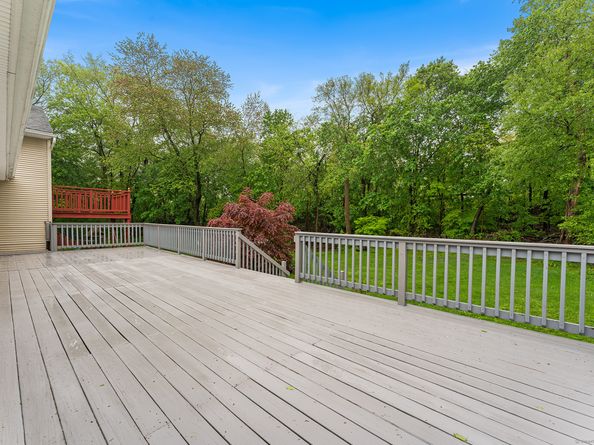 32 Chatfield Drive, Trumbull CT 06611