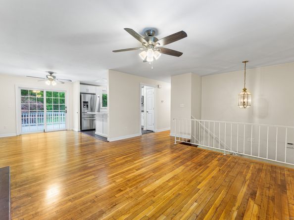 32 Chatfield Drive, Trumbull CT 06611