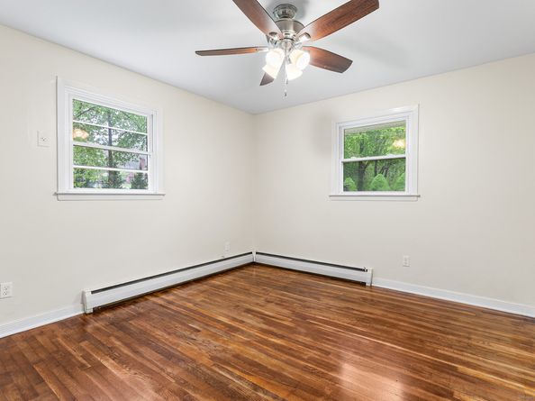32 Chatfield Drive, Trumbull CT 06611