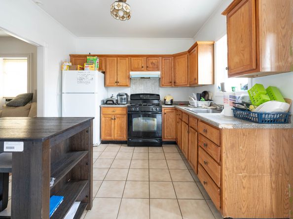 5-7-9 Patch Street, Danbury CT 06810