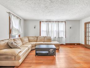 126 Blakeman Place, Stratford CT 06615